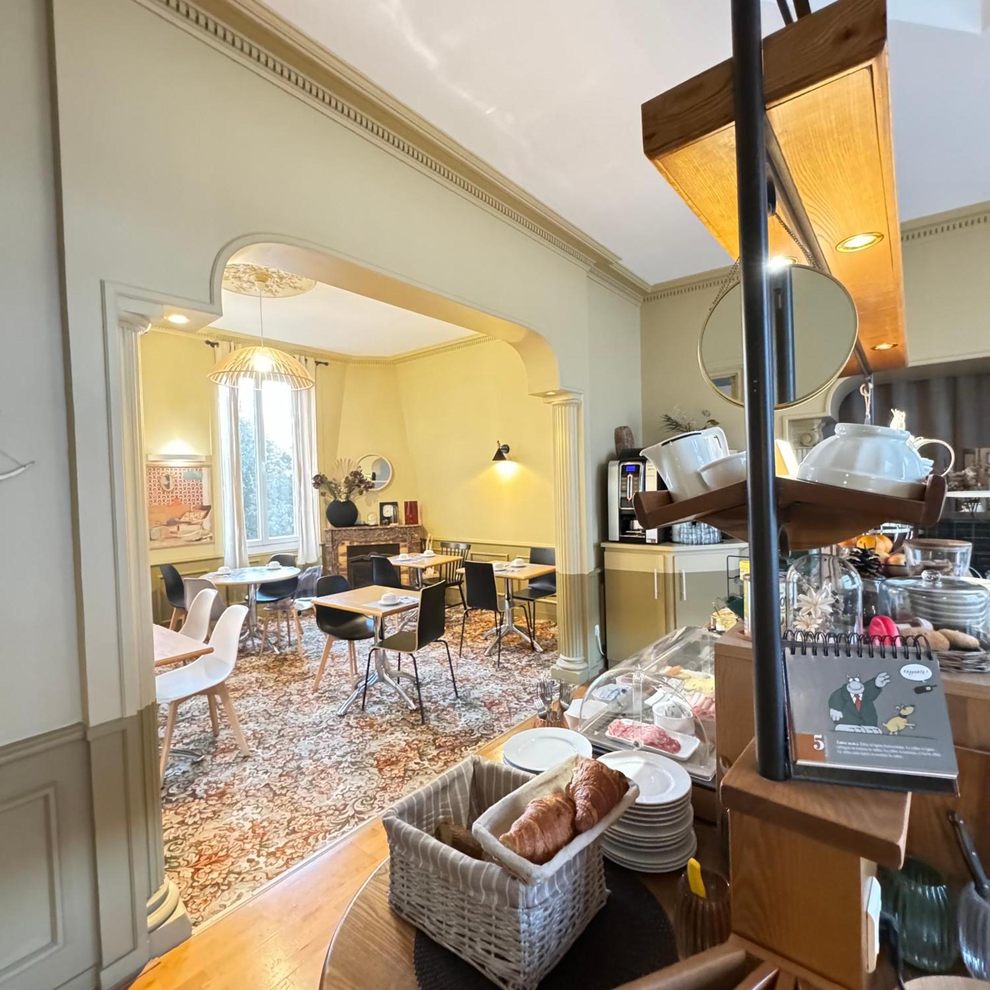Cit'Hotel Les Alizes Dinard Exterior foto