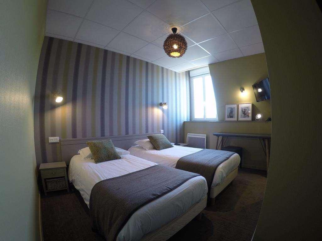 Cit'Hotel Les Alizes Dinard Habitación foto