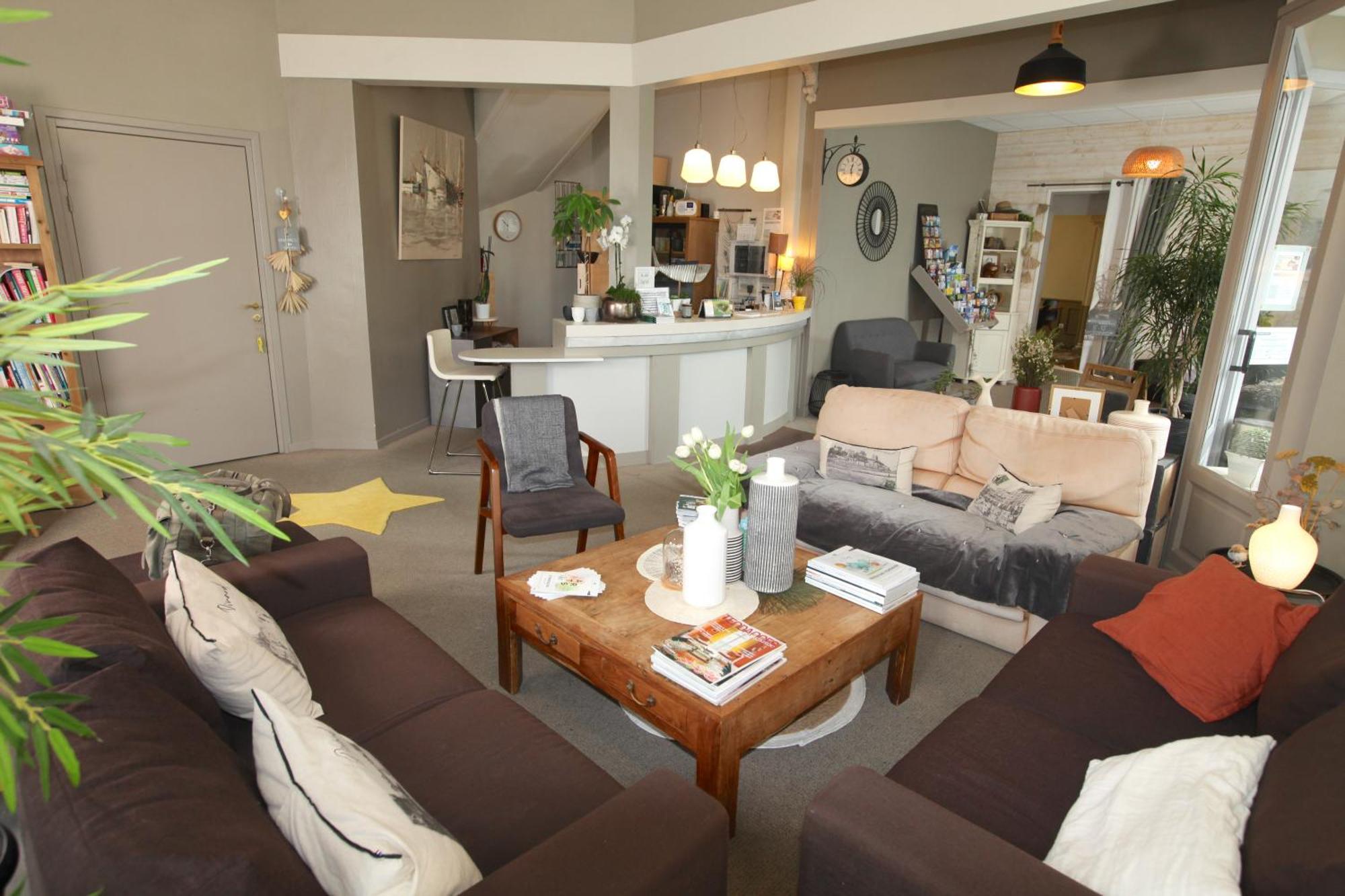 Cit'Hotel Les Alizes Dinard Exterior foto