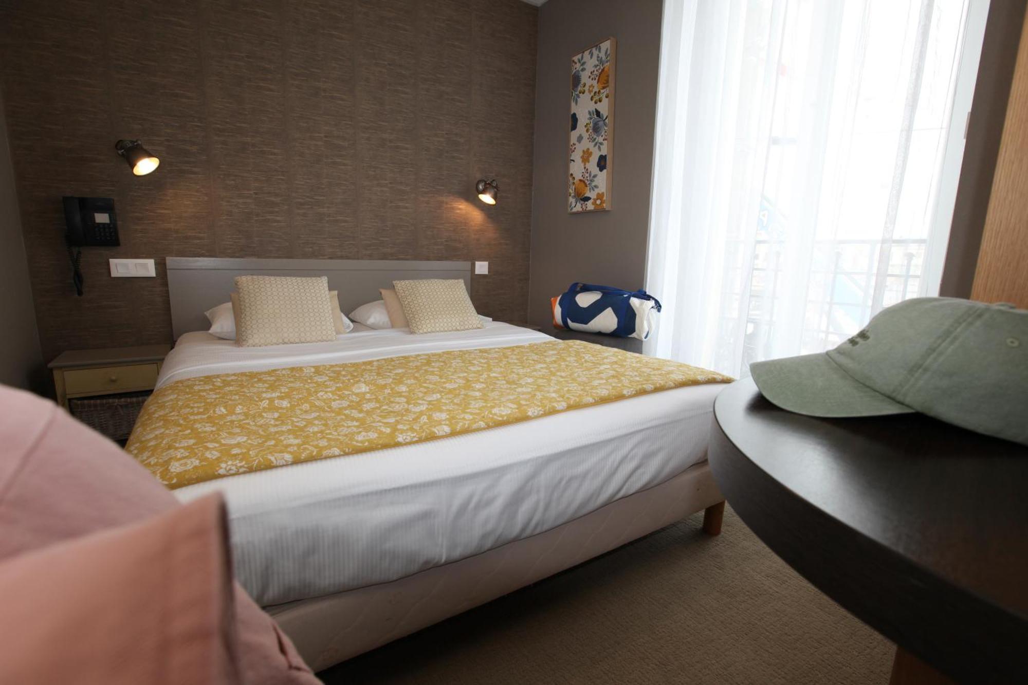 Cit'Hotel Les Alizes Dinard Exterior foto